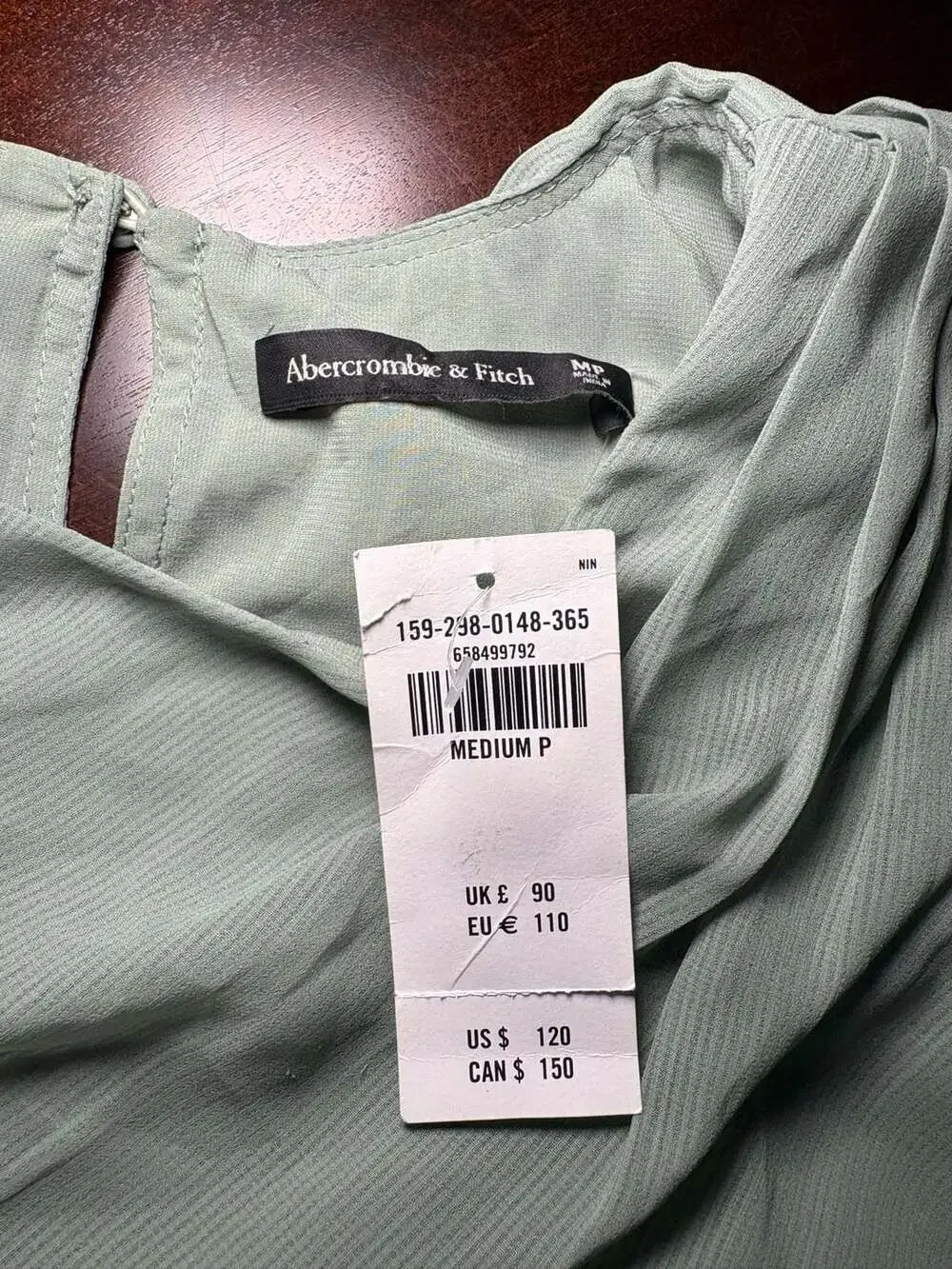 Abercrombie & Fitch Women’s Green Ruched Maxi Dress Size Medium Petite NWT